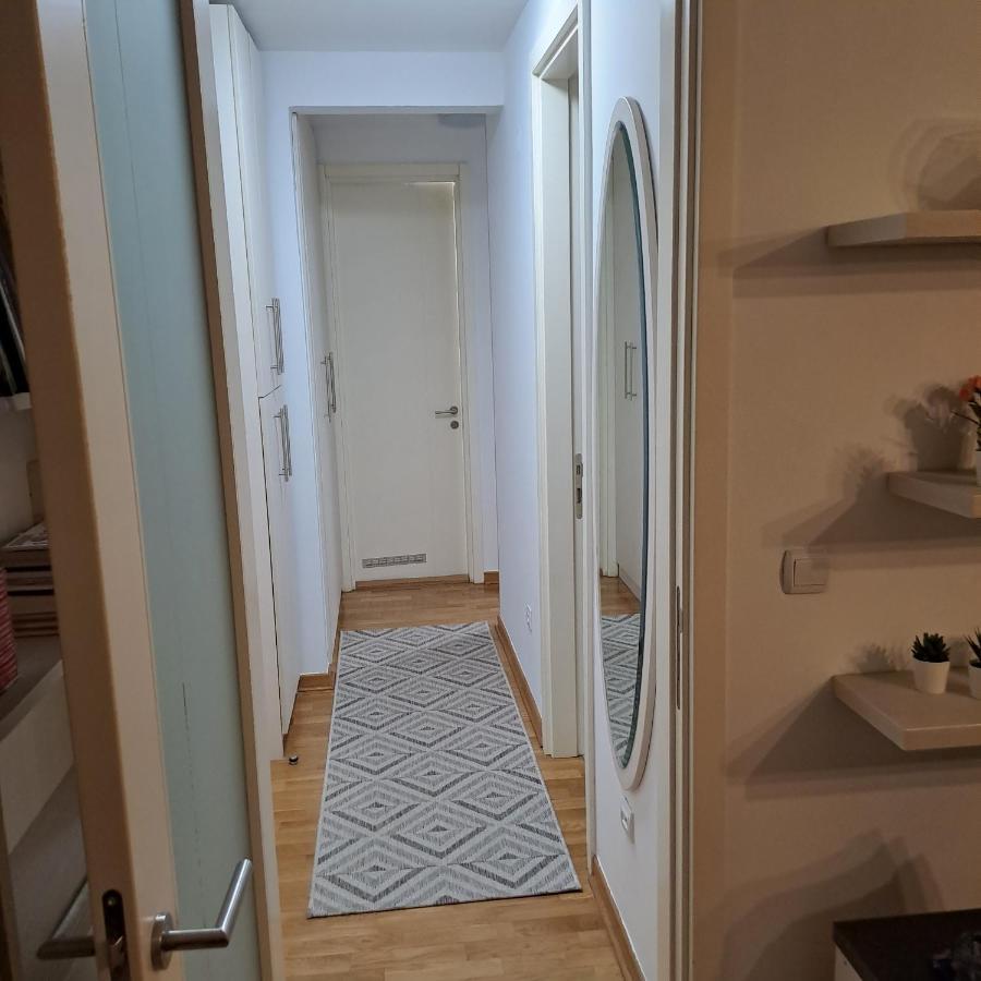 Manhattan Apartman Belvil Белград Екстер'єр фото