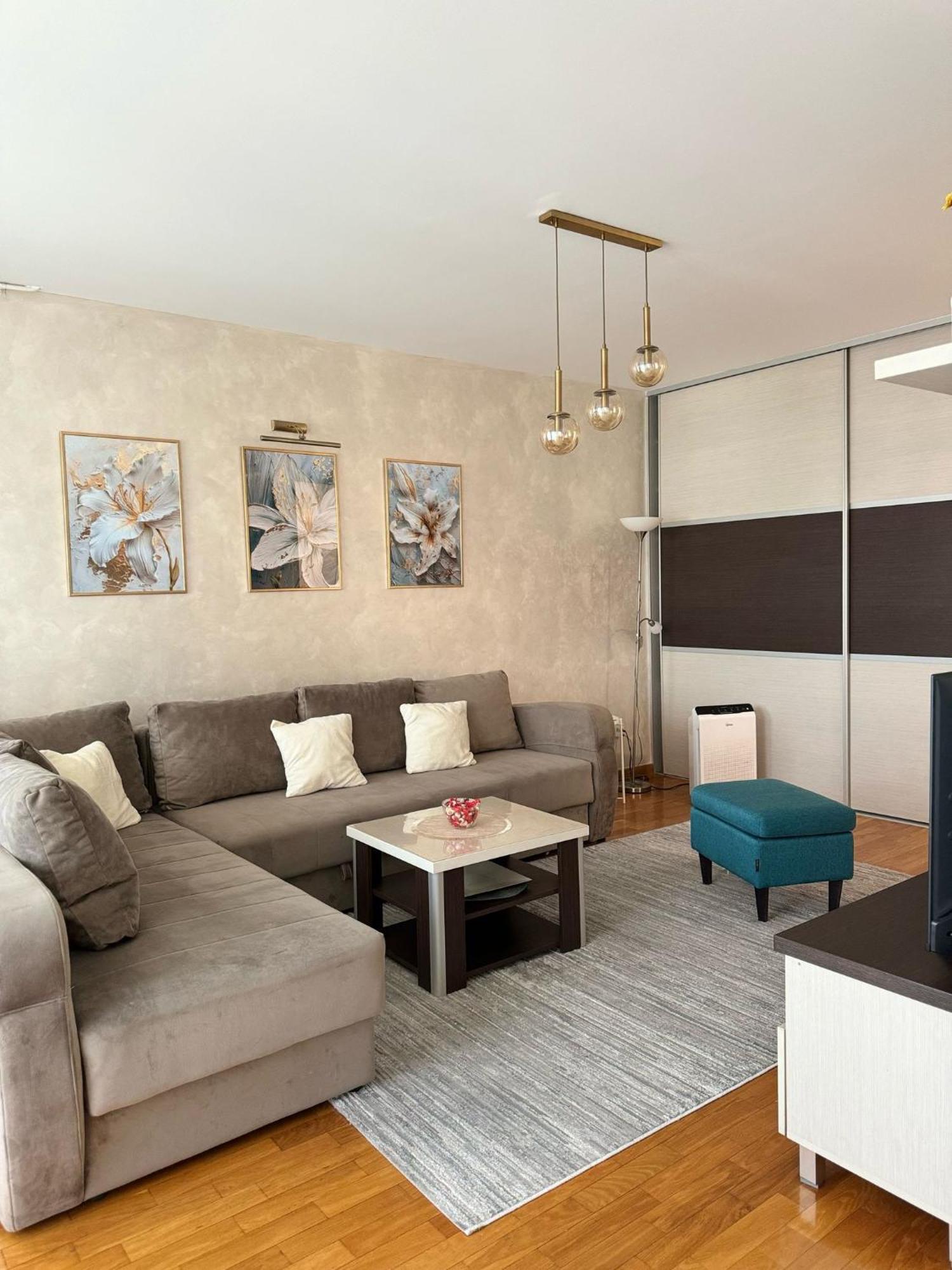 Manhattan Apartman Belvil Белград Екстер'єр фото