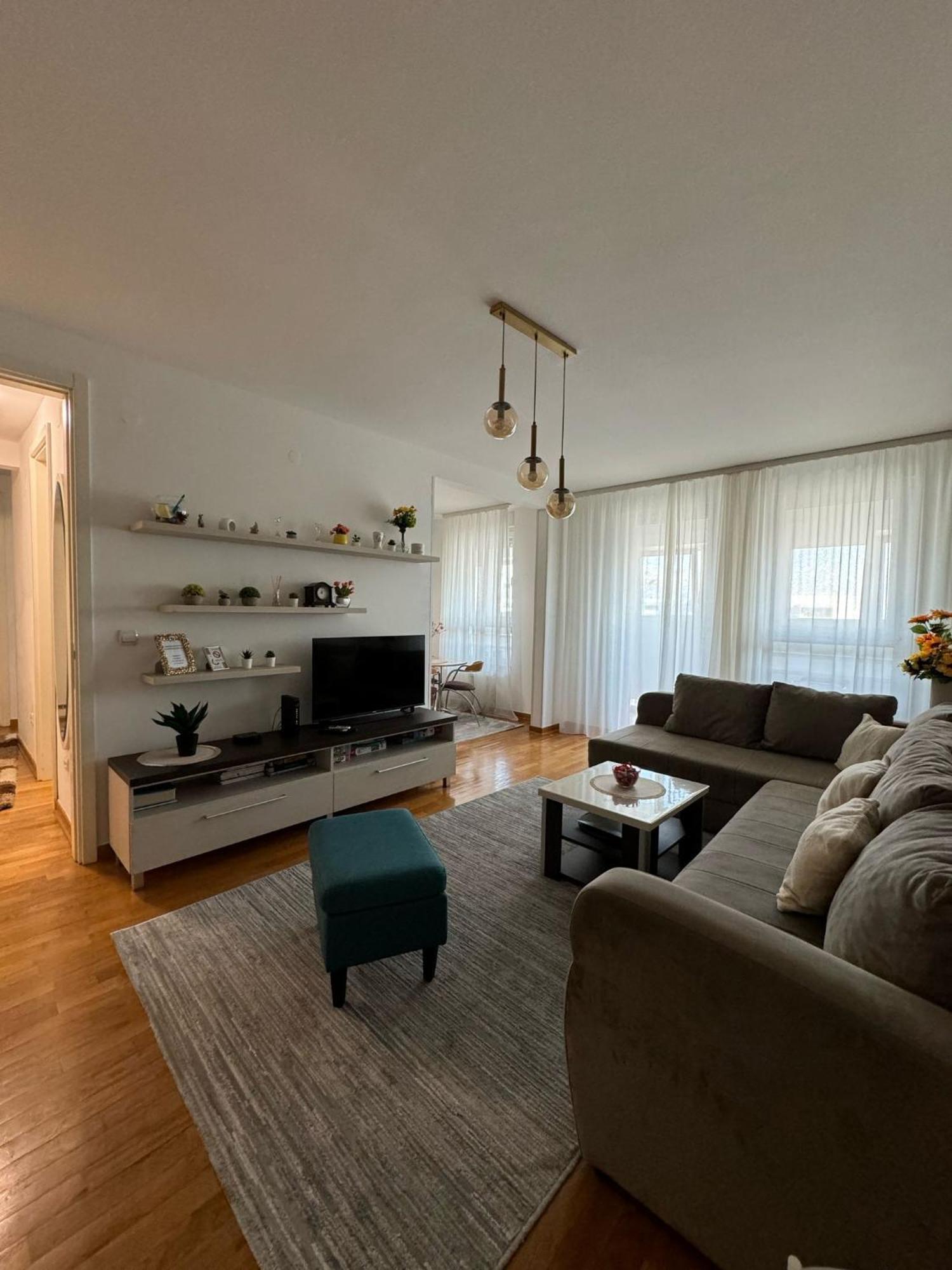 Manhattan Apartman Belvil Белград Екстер'єр фото